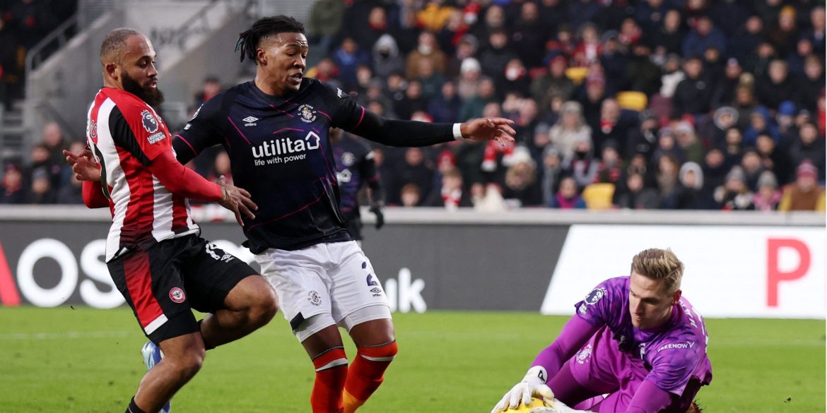 Tottenham eyeing move to sign "gifted" Premier League player for free