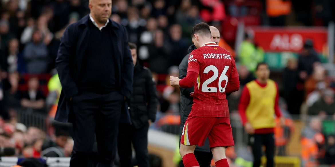Liverpool could now be offered instant Robertson heir in stunning swap deal